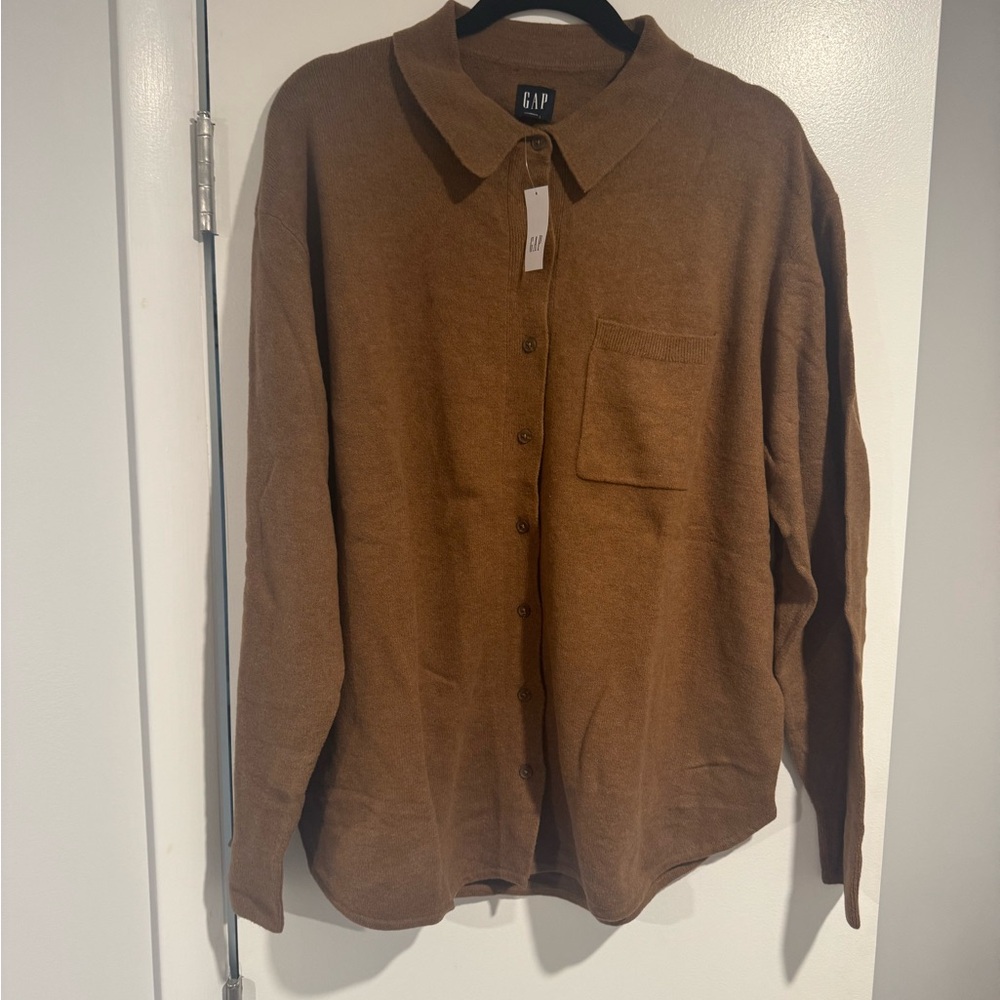 GAP Cashsoft Tan Knit Collared Shirt